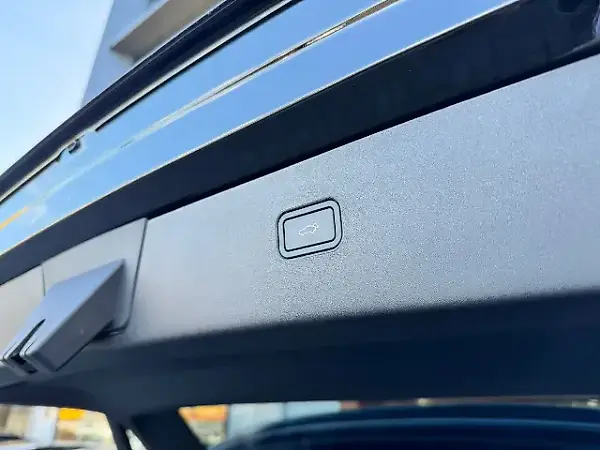 Volvo EX30 - Imagem 18