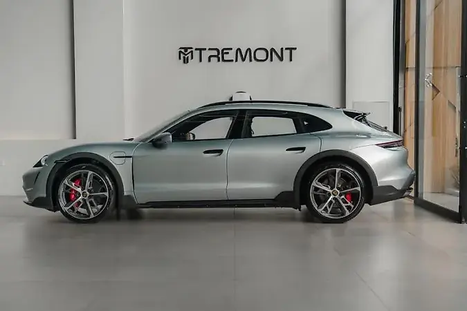 Porsche Taycan - Imagem 4