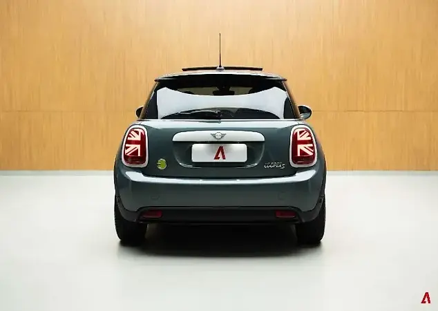 Mini Cooper SE - Imagem 14