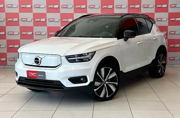 Volvo XC40 Recharge - Imagem 1