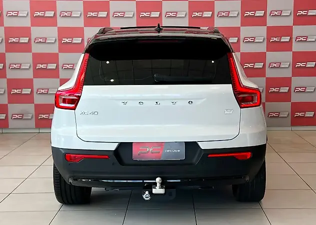 Volvo XC40 Recharge - Imagem 5