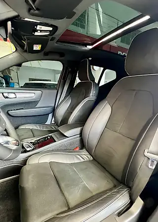 Volvo XC40 Recharge - Imagem 9