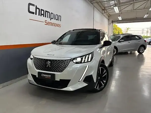 Peugeot E-2008 - Imagem 11
