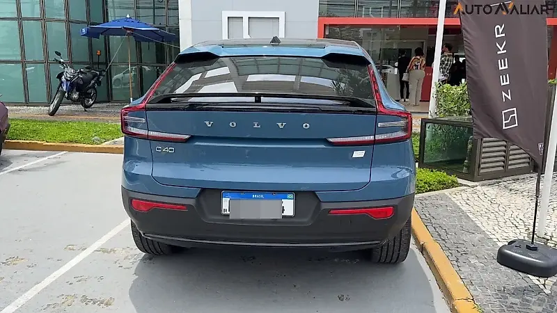 Volvo C40 Recharge - Imagem 11