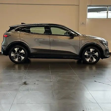 Renault Megane E-tech Electric - Imagem 9