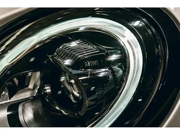 Mini Cooper SE - Imagem 3