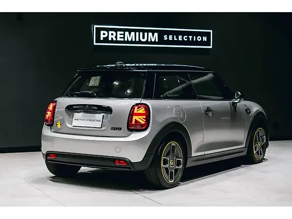Mini Cooper SE - Imagem 10