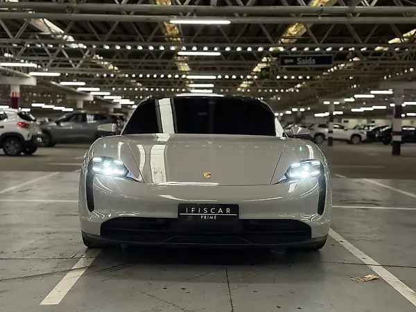 Porsche Taycan - Imagem 4