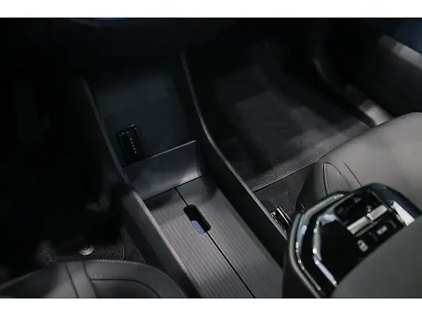 Volvo EX30 - Imagem 11