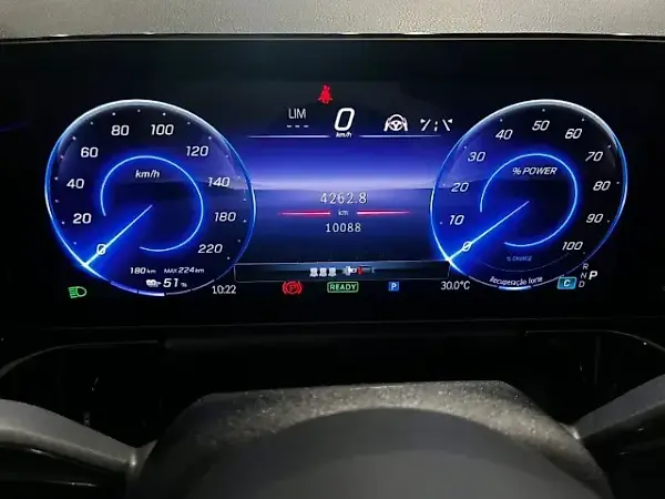 Mercedes Eqa 250 - Imagem 3