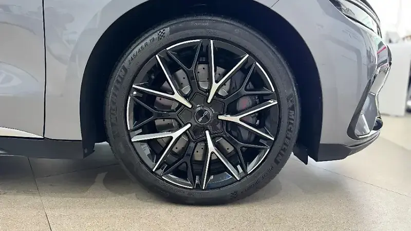 BYD Han - Imagem 19