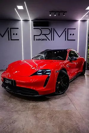Porsche Taycan - Imagem 1