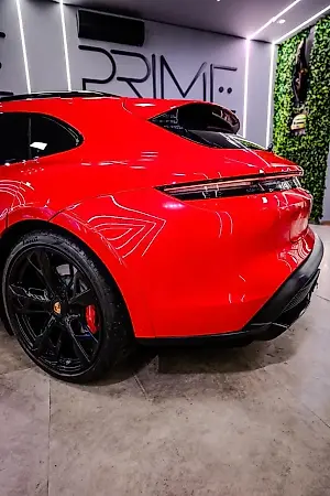 Porsche Taycan - Imagem 10