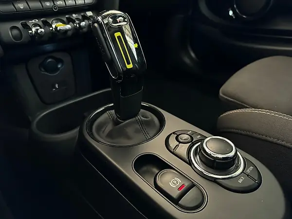 Mini Cooper SE - Imagem 6