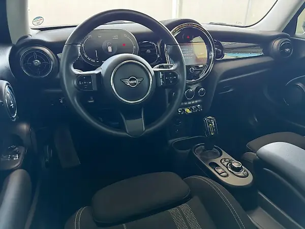 Mini Cooper SE - Imagem 9