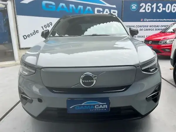 Volvo XC40 Recharge - Imagem 1