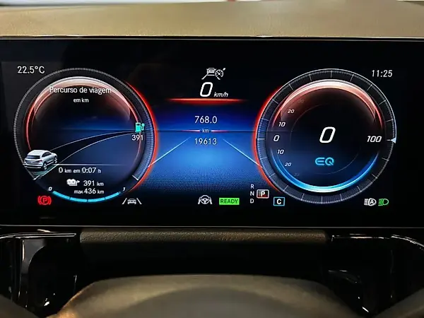 Mercedes Eqa 250 - Imagem 5