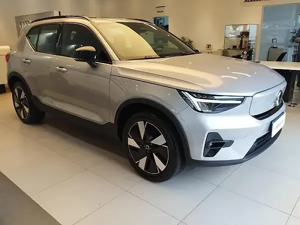 Volvo XC40 Recharge - Imagem 3