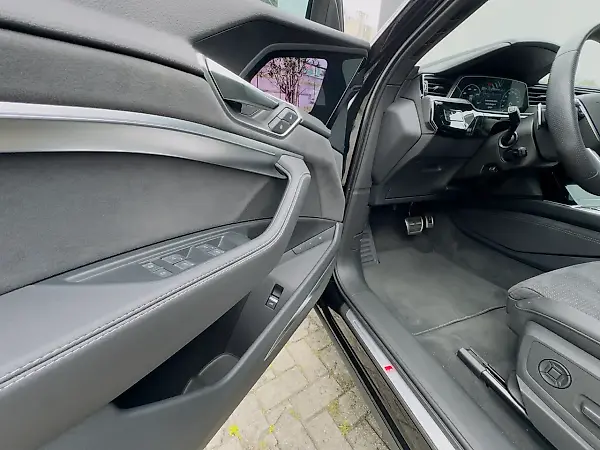 Audi Q8 E-tron - Imagem 9