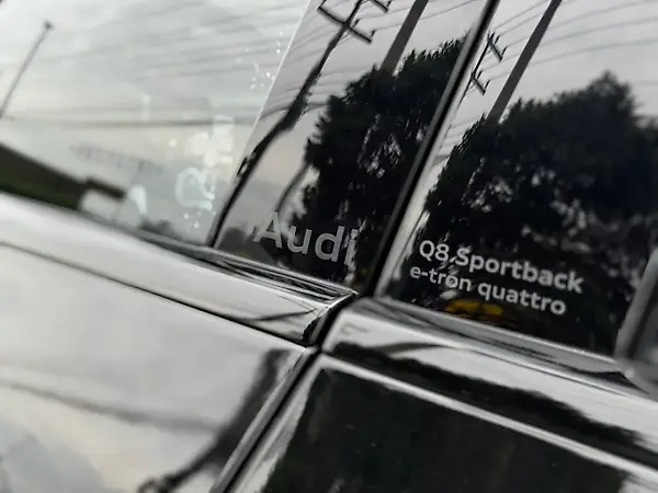 Audi Q8 E-tron - Imagem 12