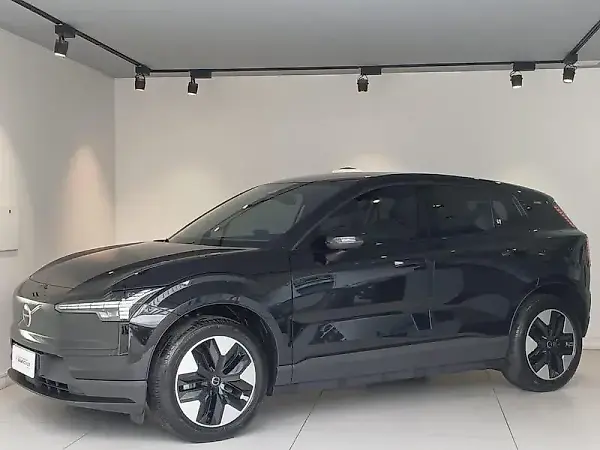 Volvo EX30 - Imagem 4