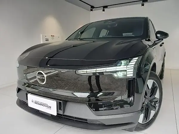 Volvo EX30 - Imagem 1