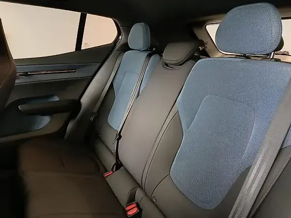 Volvo EX30 - Imagem 15