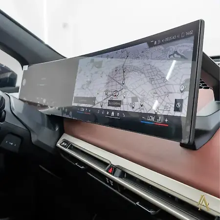 BMW Ix - Imagem 12