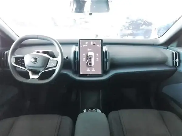 Volvo EX30 - Imagem 4