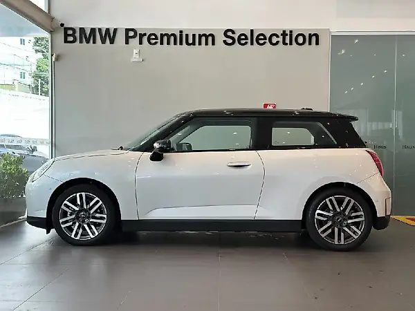 Mini Cooper SE - Imagem 4
