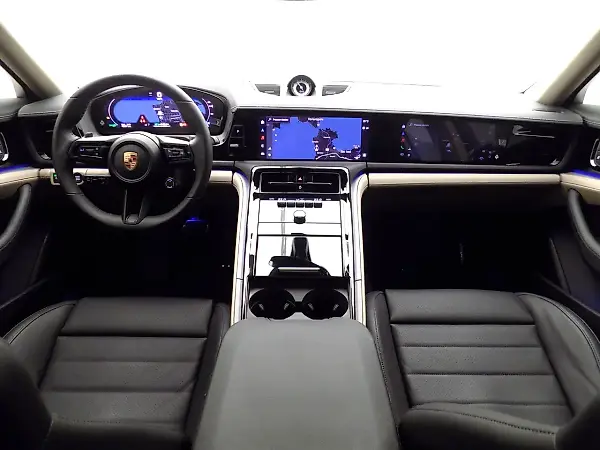 Porsche Panamera 4 E-hybrid - Imagem 6