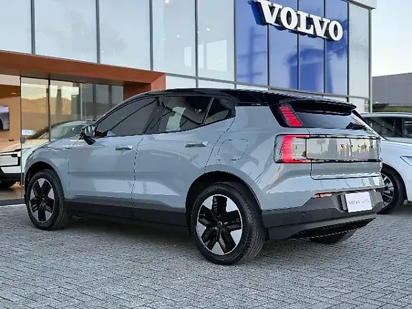 Volvo EX30 - Imagem 8