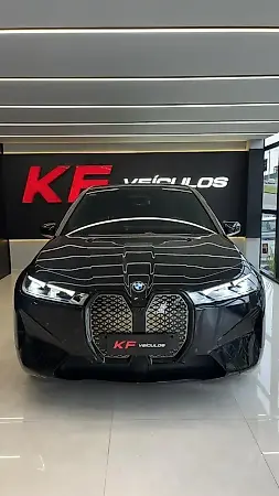 BMW Ix - Imagem 2