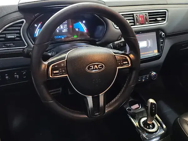 JAC Iev40 - Imagem 14