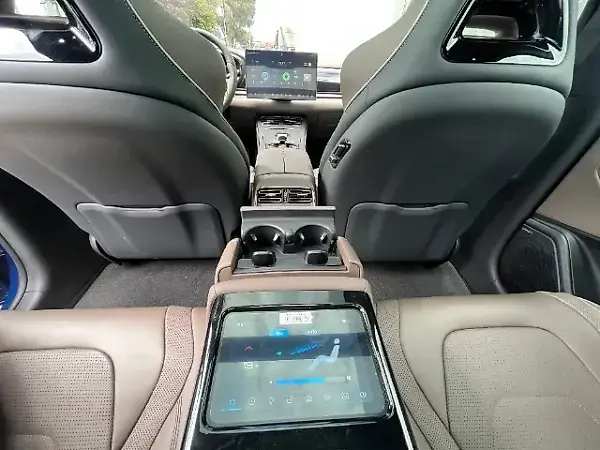 BYD Han - Imagem 15