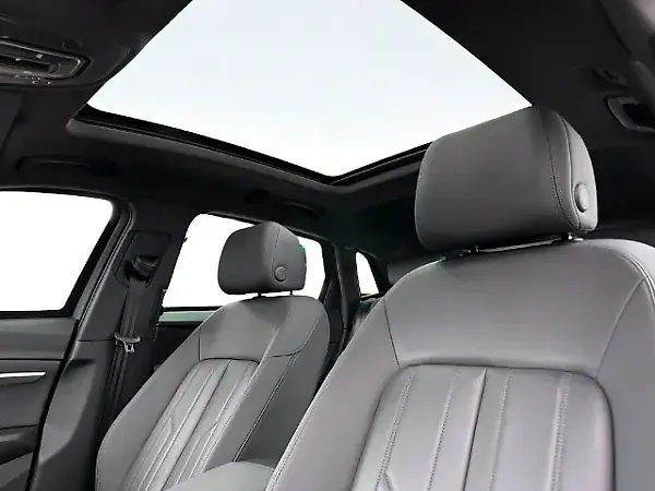 Audi E-tron S - Imagem 12