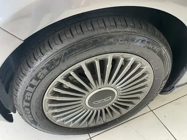 Fiat 500e - Imagem 19