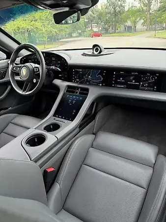 Porsche Taycan - Imagem 9