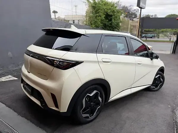 BYD Dolphin - Imagem 15