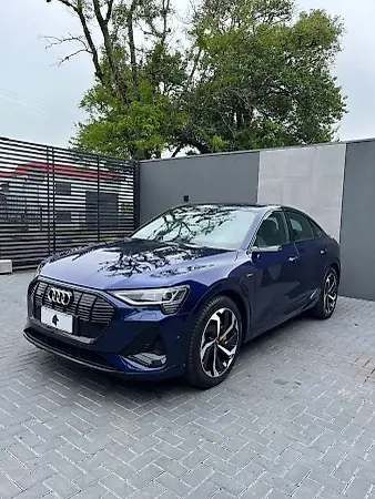 Audi E-tron Sportback - Imagem 1