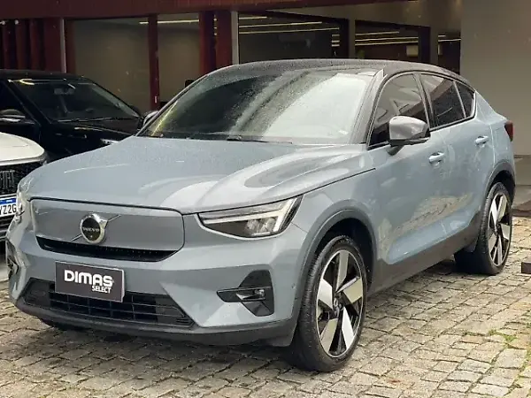 Volvo C40 Recharge - Imagem 1