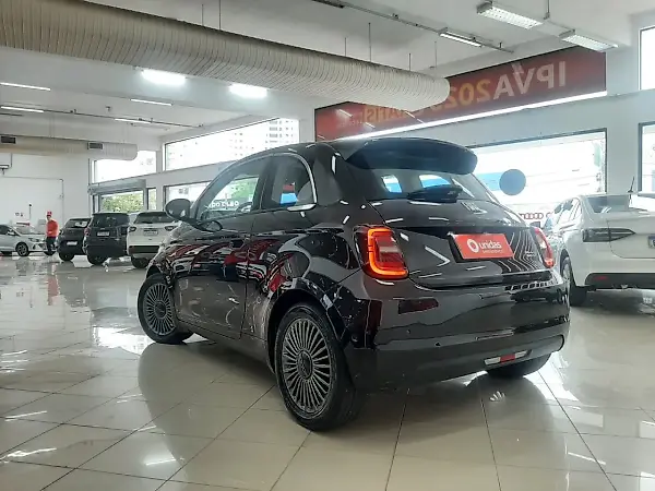 Fiat 500e - Imagem 3