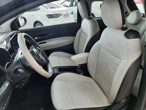 Fiat 500e - Imagem 14