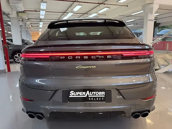 Porsche Cayenne E-hybrid - Imagem 5