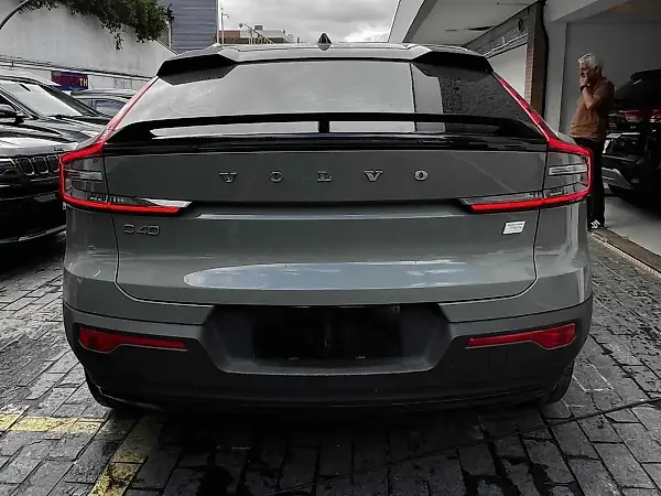 Volvo C40 Recharge - Imagem 5
