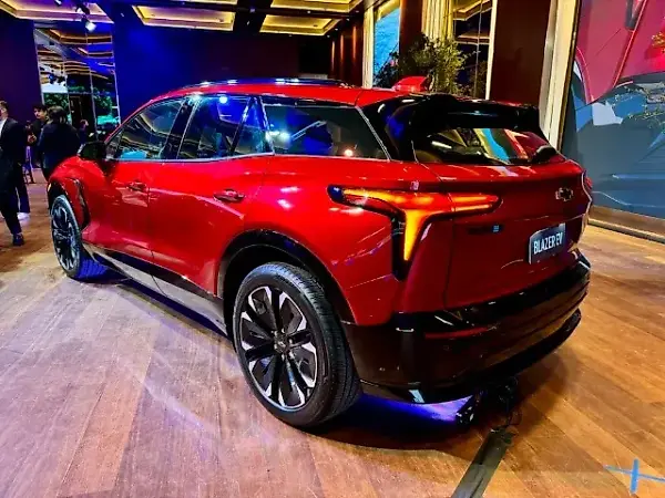 Chevrolet Blazer EV - Imagem 2