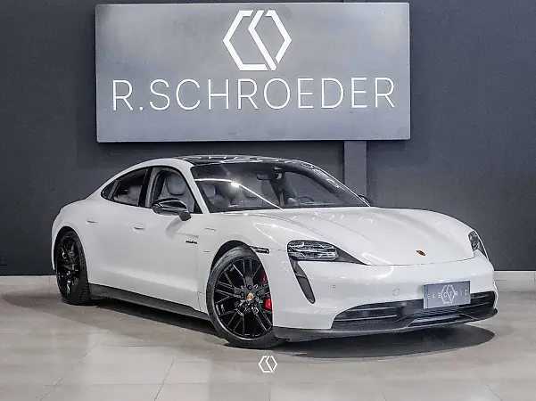 Porsche Taycan - Imagem 1