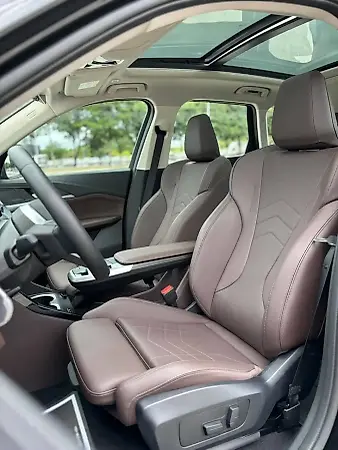 BMW IX1 - Imagem 11