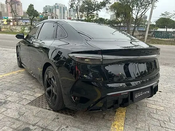 BYD Seal - Imagem 3