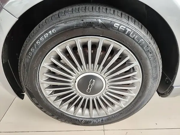 Fiat 500e - Imagem 9